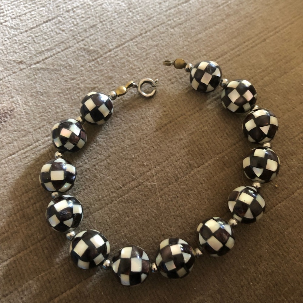 🌴Mother of Pearl Checkered Bracelet- 986 $30 or $25 w/offer
